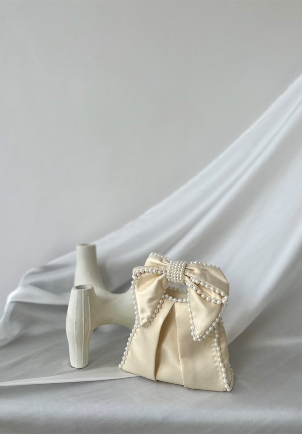 Ivory Beau Bag