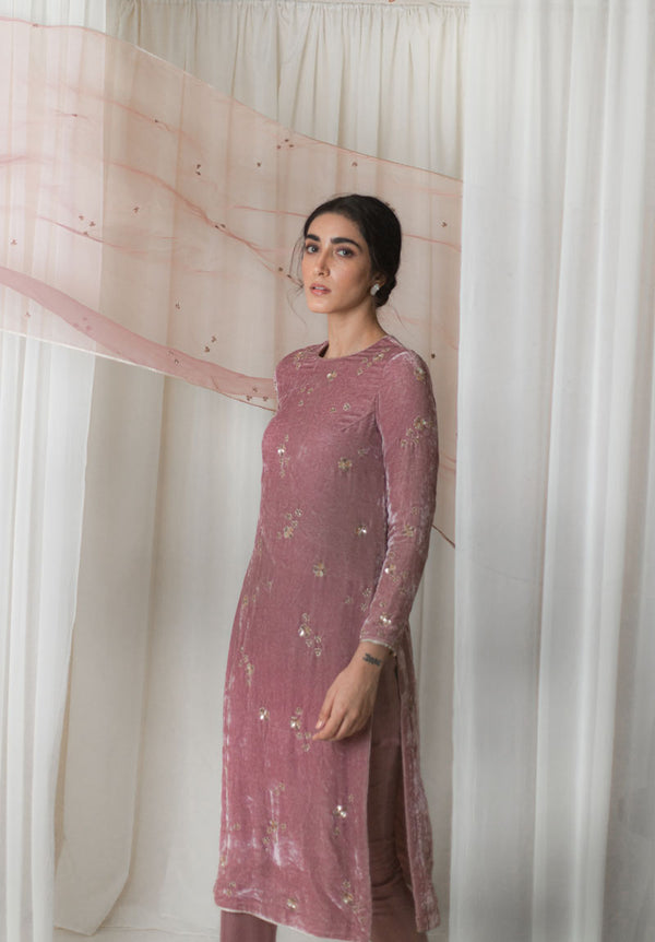 Mulled Rose Velvet Kurta Set