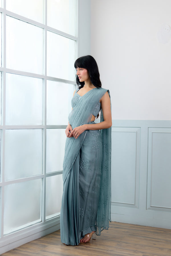 Dreamlands Draped Saree
